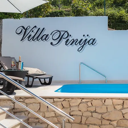 Willa With Private Pool Terrace And Garden *