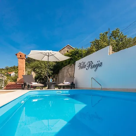 Willa With Private Pool Terrace And Garden