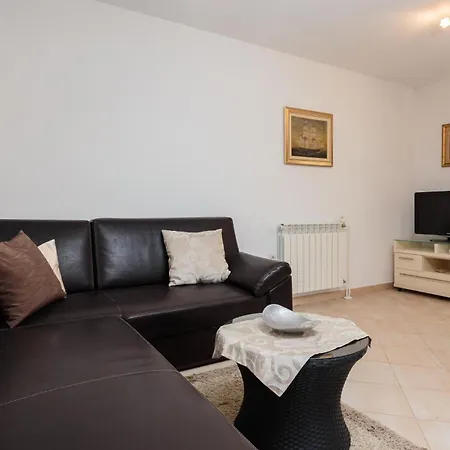 With Private Pool Terrace And Garden Nerezisca
